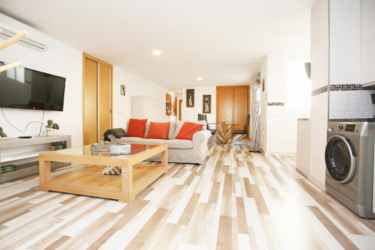 Appartement Holidays2Malaga Paseo Maritimo Antonio Banderas Sea View & Terrace *