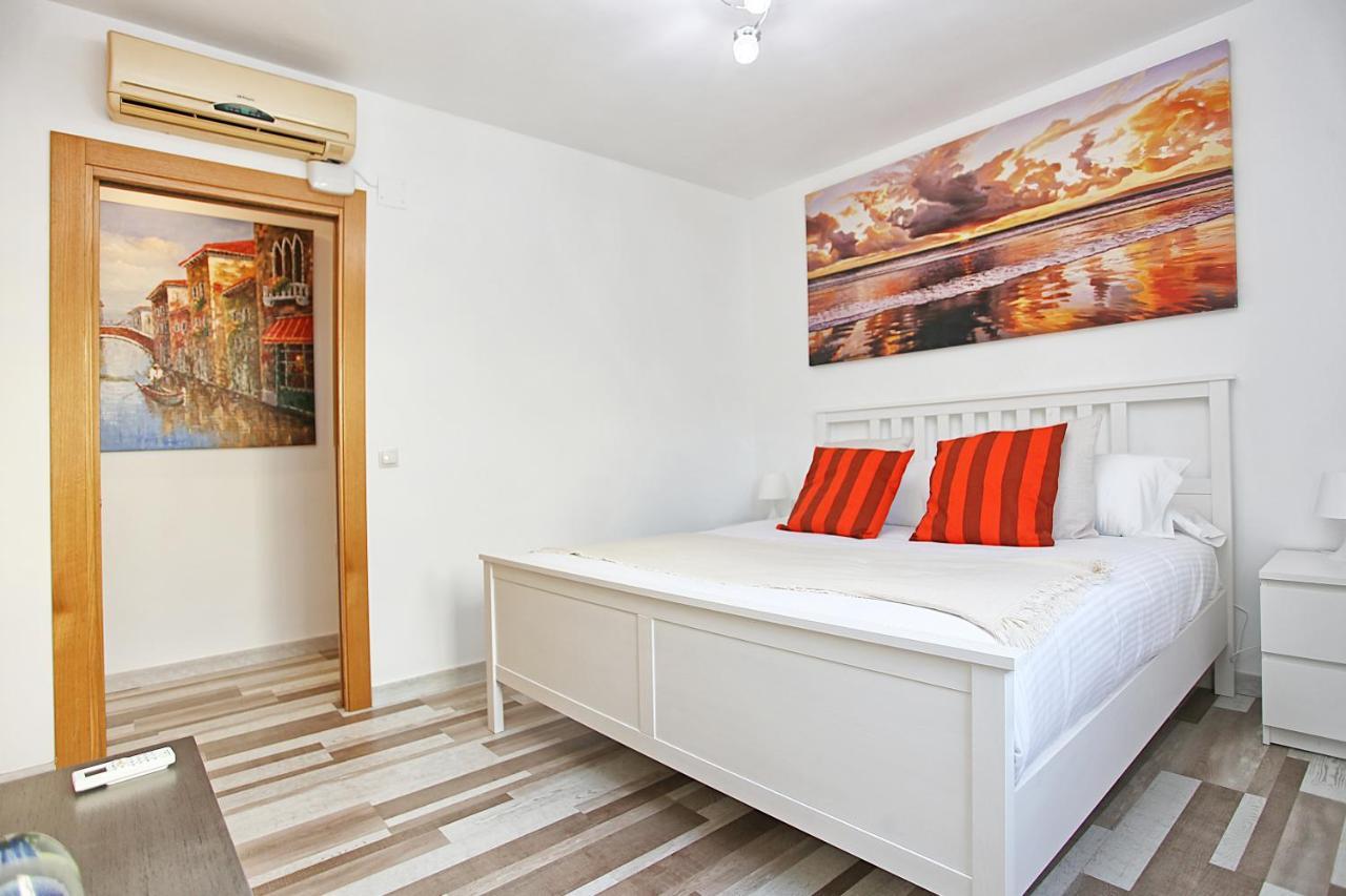 Holidays2Malaga Paseo Maritimo Antonio Banderas Sea View & Terrace Appartement