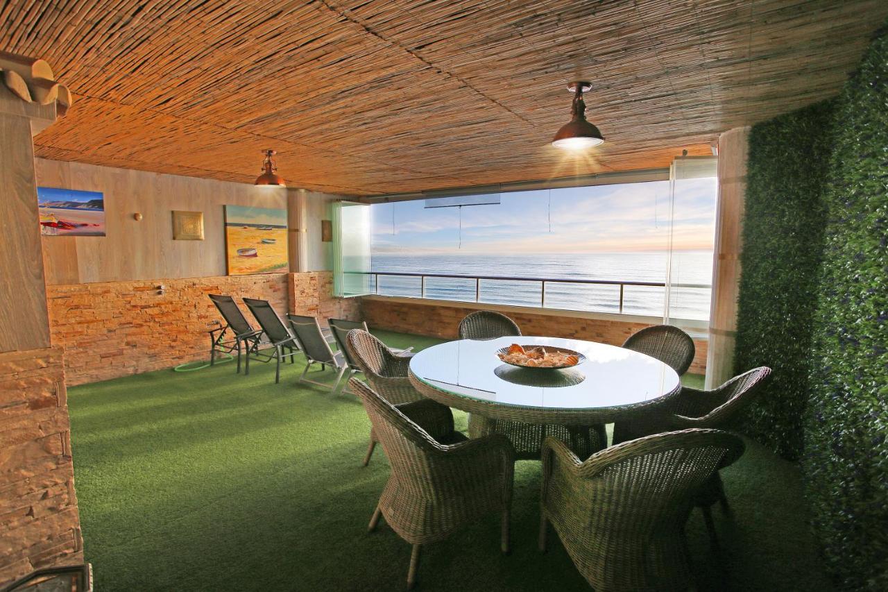 Holidays2Malaga Paseo Maritimo Antonio Banderas Sea View & Terrace Appartement Málaga