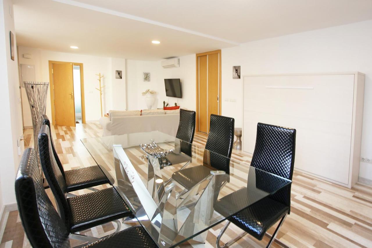 Holidays2Malaga Paseo Maritimo Antonio Banderas Sea View & Terrace Lejlighed Málaga